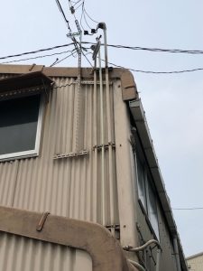 愛知県春日井市の倉庫にて動力新設による中電申請及び引込口配線電気工事